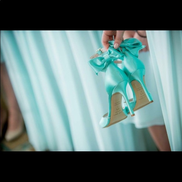 desperately ISO Kate Spade Izzie heels in Tiffany Blue - Picture 2 of 3
